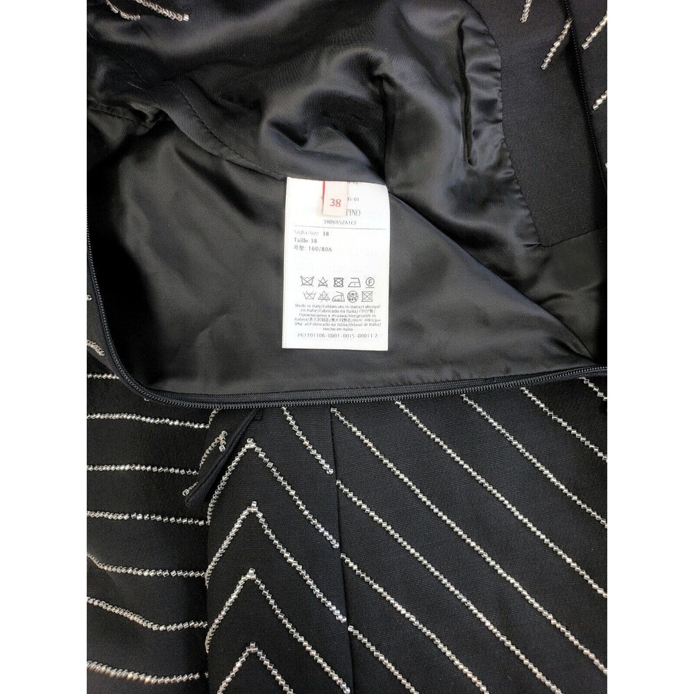 15K Valentino Embroidered Crepe Couture Short Dress Black Size 38 / US 2 - Italy - Picture 4 of 5